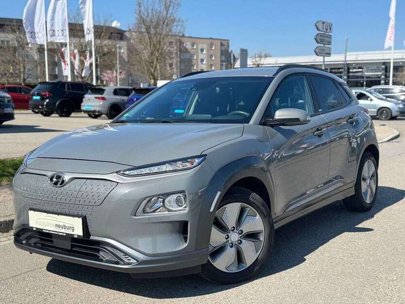 Hyundai KONA 44.000 km 16.000 € Neuburg an der Donau 86633