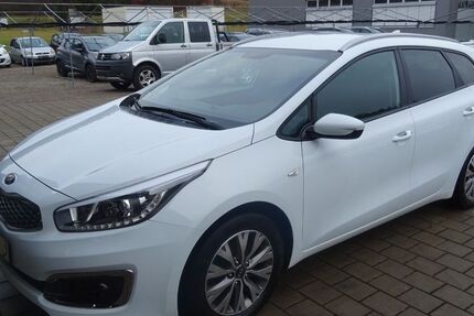 Kia ceed / Ceed 59.000 km 13.490 &euro; Horb-Mühringen 72160