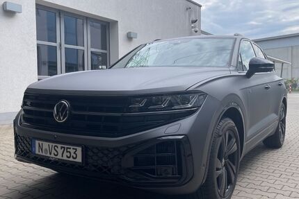 VW Touareg 24.000 km 68.900 € Wendelstein 90530