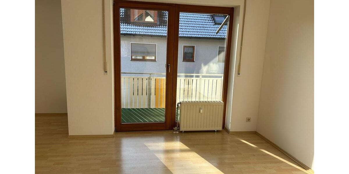 Etagenwohnung Burgkunstadt - 2 Zimmer, 56 m&sup2;, 565&euro; | Angebot:25561072