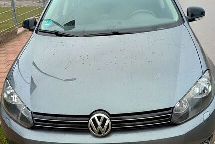 VW Golf 195.000 km 6.490 &euro; Garching an der Alz 84518