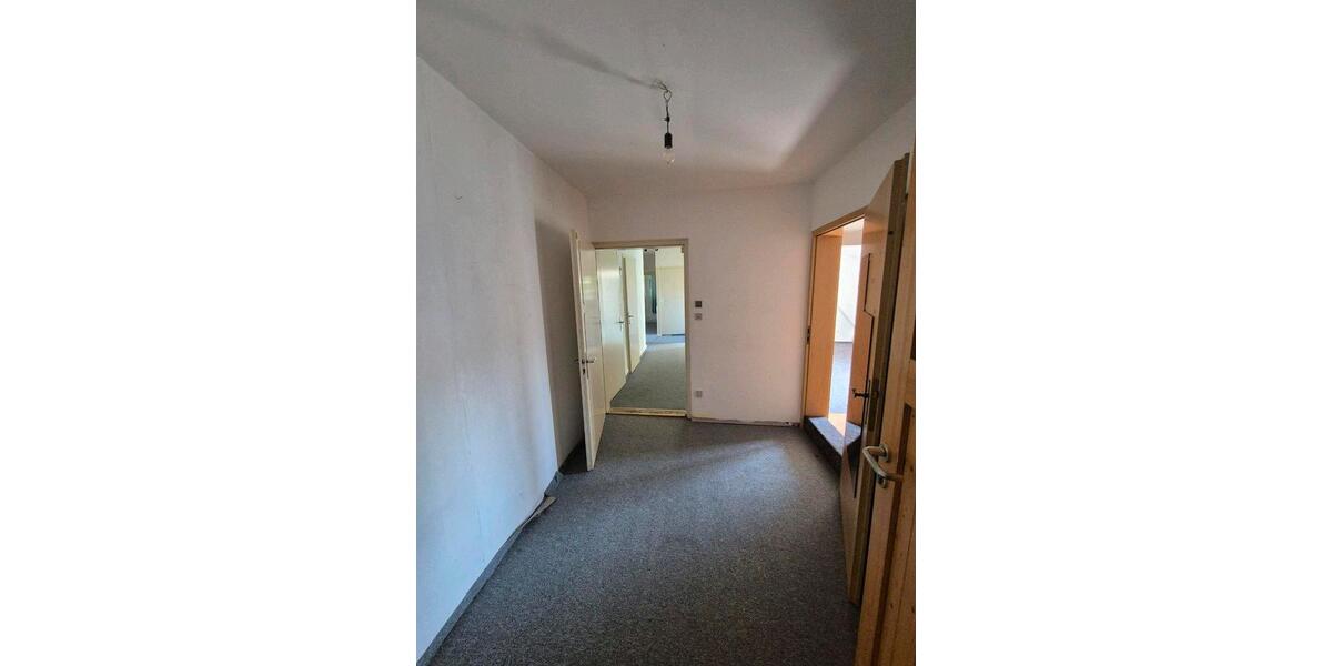 Etagenwohnung Weste - 5 Zimmer, 98 m&sup2;, 750&euro; | Angebot:26366798