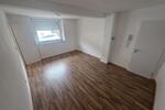 Einfamilienhaus Bolanden - 7 Zimmer, 120 m&sup2;, 290.000&euro; | Angebot:26893232