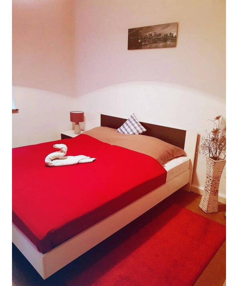 Preissenkung! 4 Zi. Wohnung mit Balkon und Badewanne