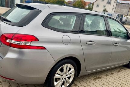 Peugeot 308 157.000 km 5.990 &euro; Worms 67551