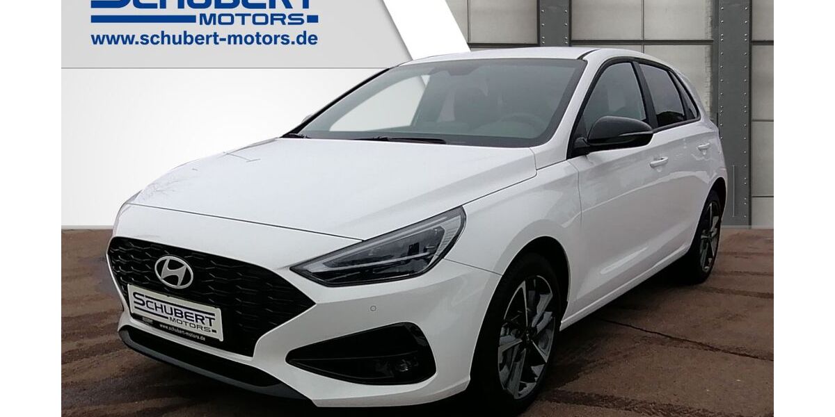 Hyundai i30 9.900 km 25.890 &euro; Magdeburg 39108