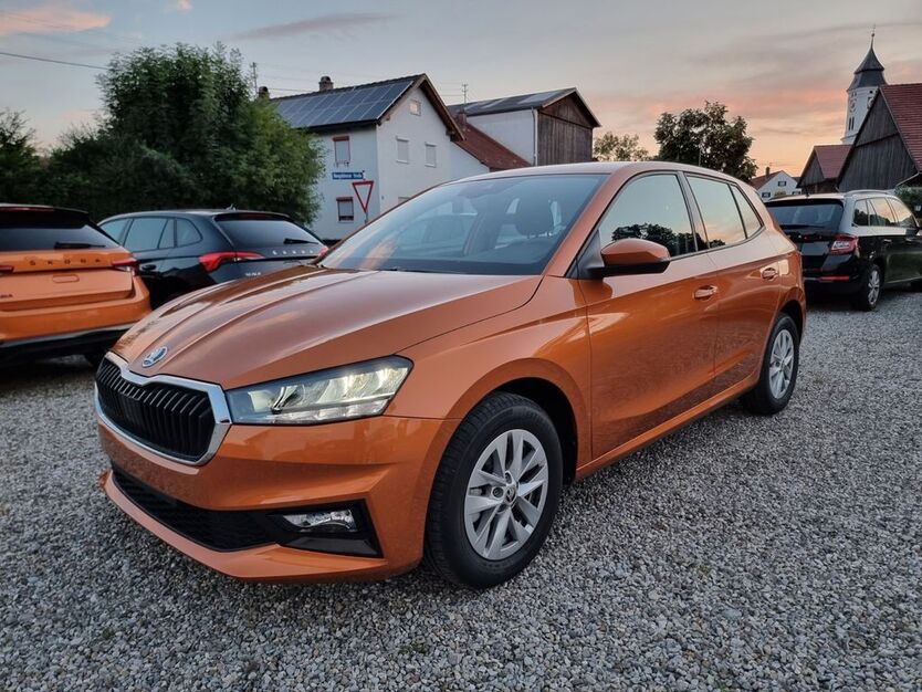 Skoda Fabia 14.400 km 16.990 € Leinau 87666