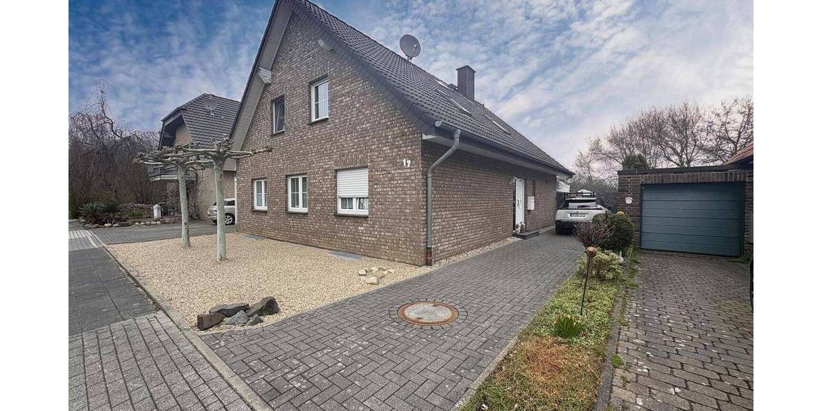 Etagenwohnung Moers Kapellen-Mitte - 3 Zimmer, 110 m&sup2;, 289.000&euro; | Angebot:26092484