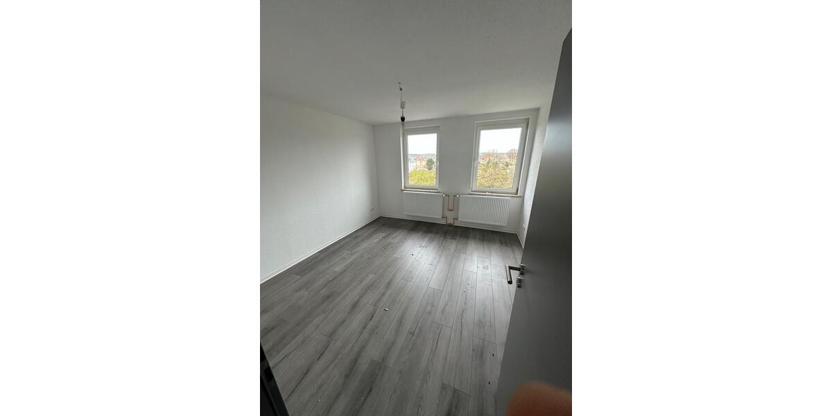 Etagenwohnung Apolda - 2 Zimmer, 44 m&sup2;, 520&euro; | Angebot:26221778