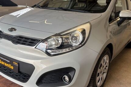 Kia Rio 199.000 km 3.290 &euro; Rehlingen Siersburg 66780
