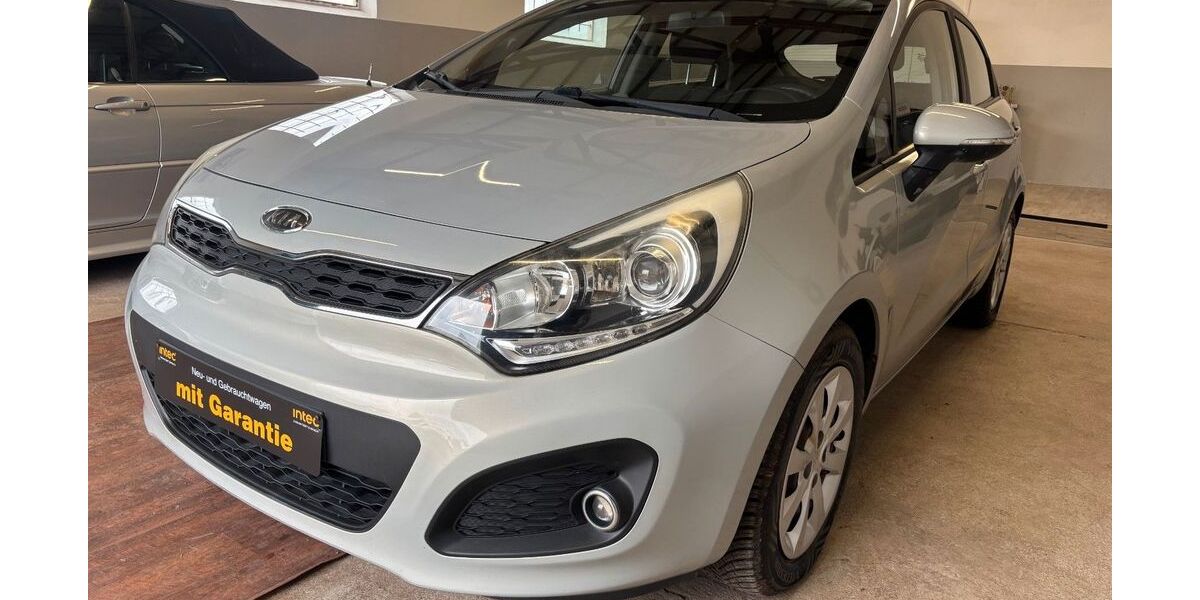 Kia Rio 199.000 km 3.290 &euro; Rehlingen Siersburg 66780