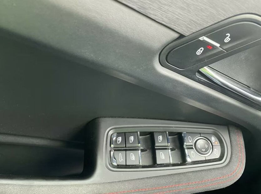 Macan GTS