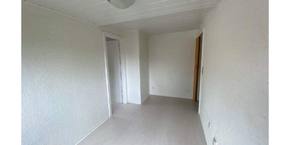 Doppelhaushälfte Göttingen Elliehausen - 7 Zimmer, 144 m&sup2;, 310.000&euro; | Angebot:25729563