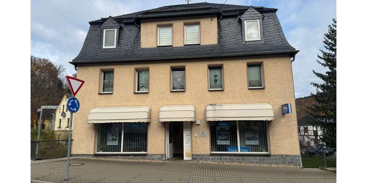Haus zum Kaufen in Schwarzenberg 219.000 € 231 m² 10 zimmer
