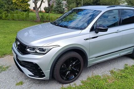 VW Tiguan 67.500 km 29.990 &euro; Eichenbühl 63928