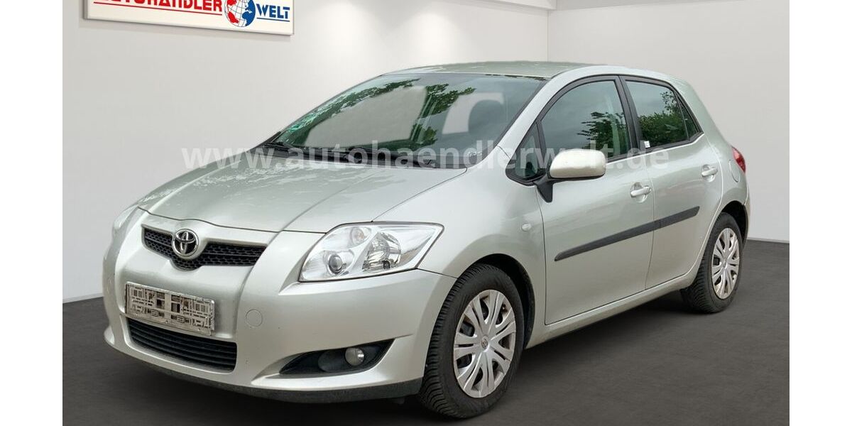 Toyota Auris 199.598 km 2.399 &euro; Brehna 06796