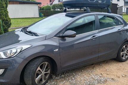 Hyundai i30 195.000 km 5.300 &euro; Söhlde 31185