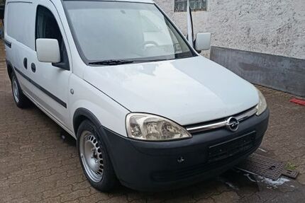 Opel Campo 216.000 km 3.100 &euro; Bruchsal 76636