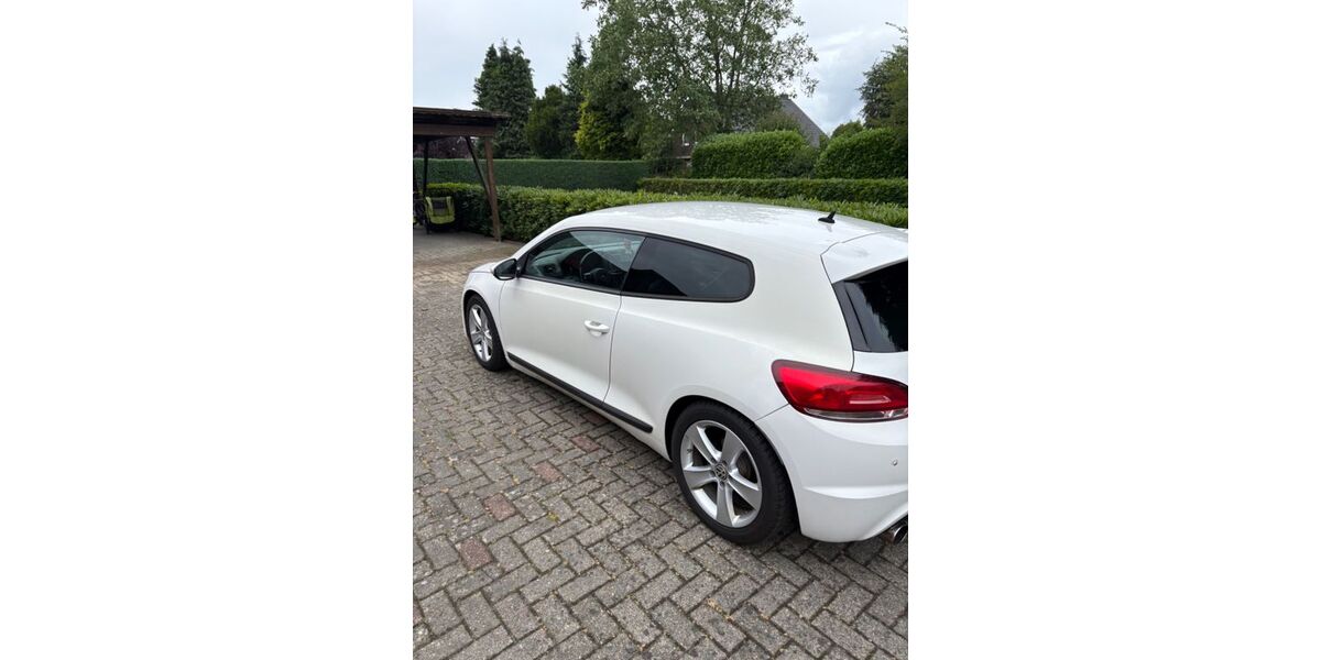 VW Scirocco 228.000 km 4.100 &euro; Friesoyhte 26169