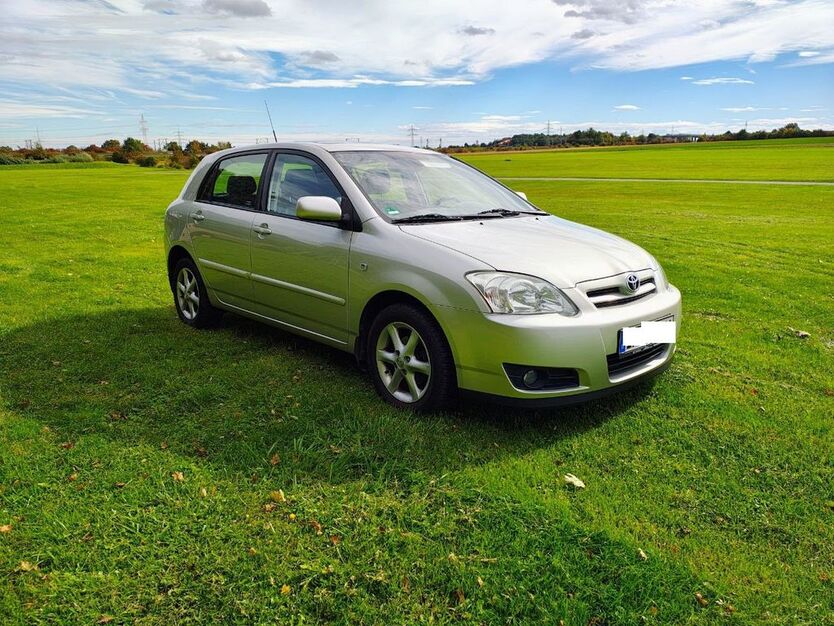 Toyota Corolla 157.000 km 5.490 € Ingolstadt 85055