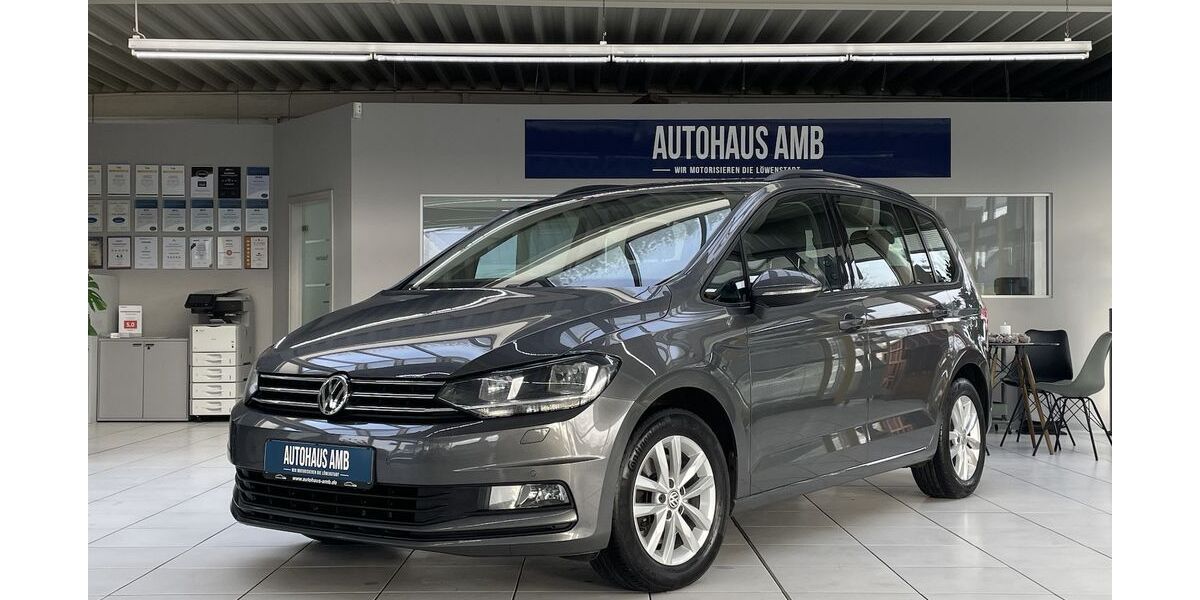 VW Touran 127.942 km 13.600 &euro; Braunschweig 38122