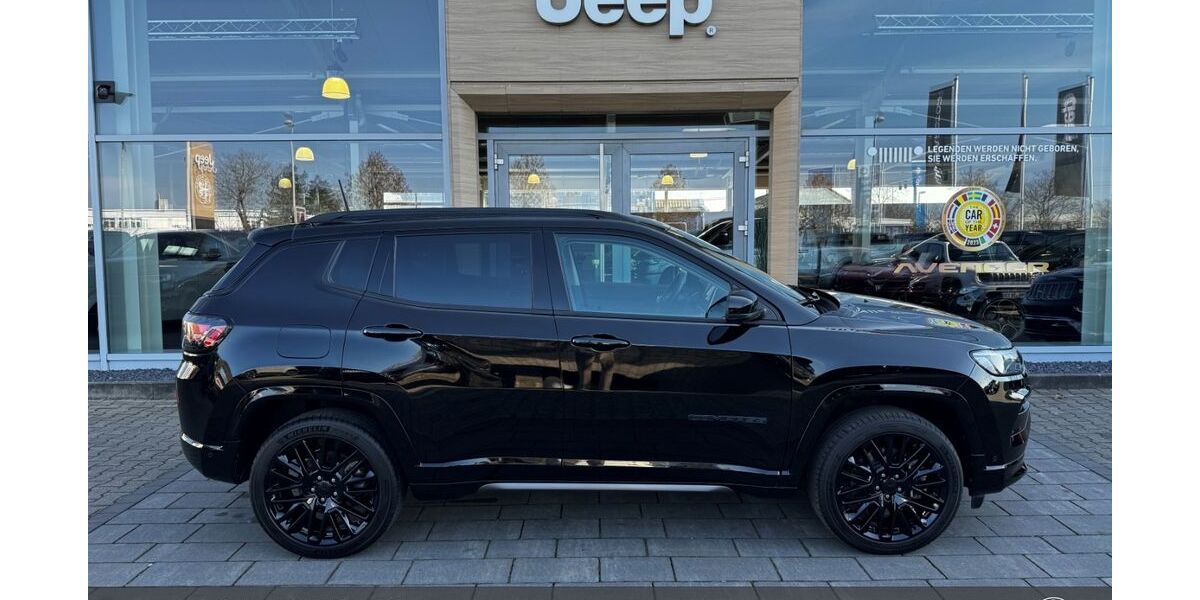 Jeep Compass 25.459 km 30.890 &euro; Aschaffenburg 63741
