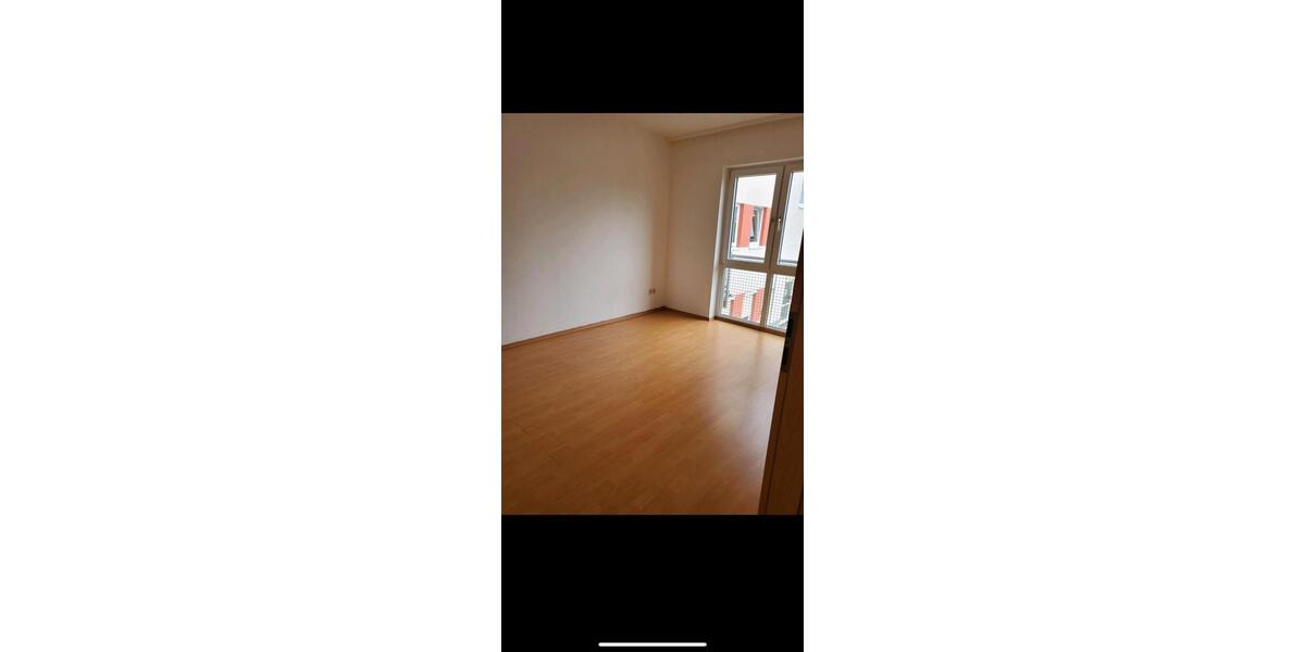 Etagenwohnung Eisleben (Lutherstadt) - 3 Zimmer, 88 m&sup2;, 45.000&euro; | Angebot:26891941