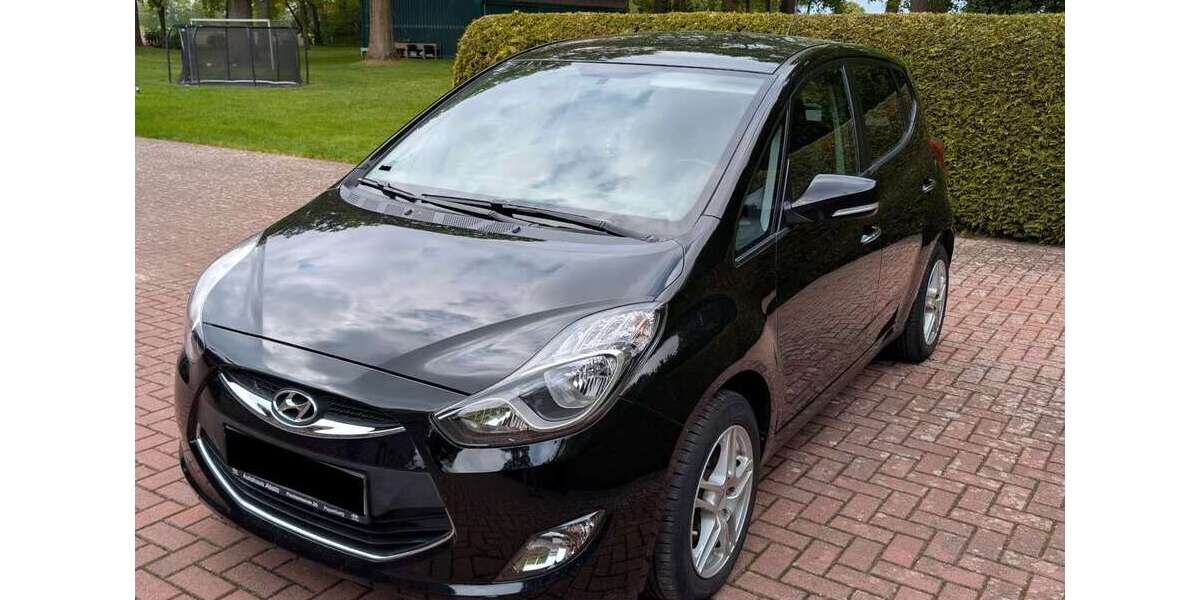 Hyundai iX20 125.000 km 7.100 &euro; Sögel 49751