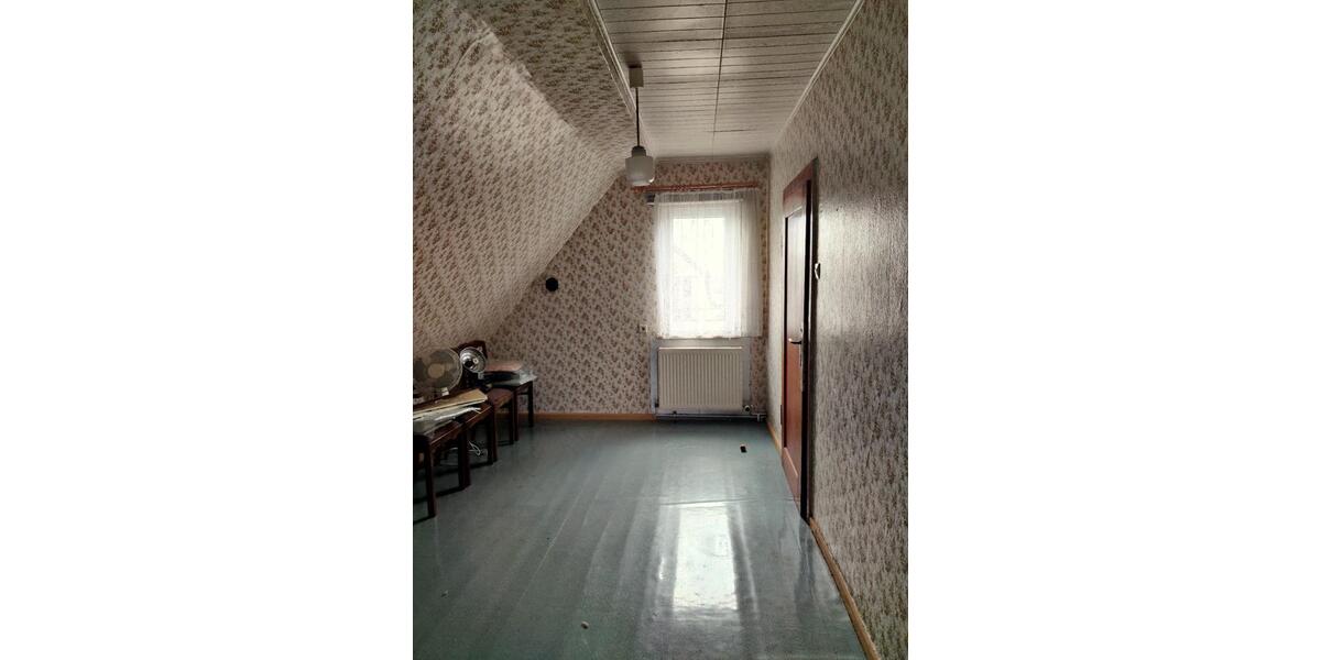Einfamilienhaus Saalfeld (Saale) - 5 Zimmer, 90 m&sup2;, 59.500&euro; | Angebot:24830600