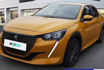 Peugeot 208 30.788 km 13.990 &euro; Völklingen 66333