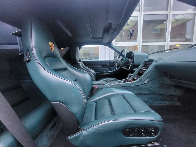 Porsche 928 250.000 km 29.990 € Stuttgart 70372