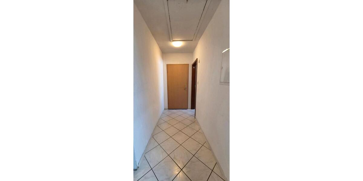 Dachgeschoßwohnung Gießen Schlangenzahl - 2 Zimmer, 45 m&sup2;, 515&euro; | Angebot:26272953