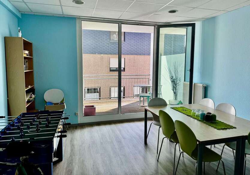 Einzelhandel in Gütersloh 850 € 80 m²