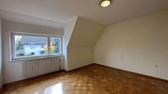 … AIGNER - Gelegenheit: EFH mit großem Grundstück für die ganze Familie ... 5 zimmer