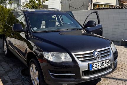 VW Touareg 225.000 km 9.000 &euro; Frickenhausen 72636