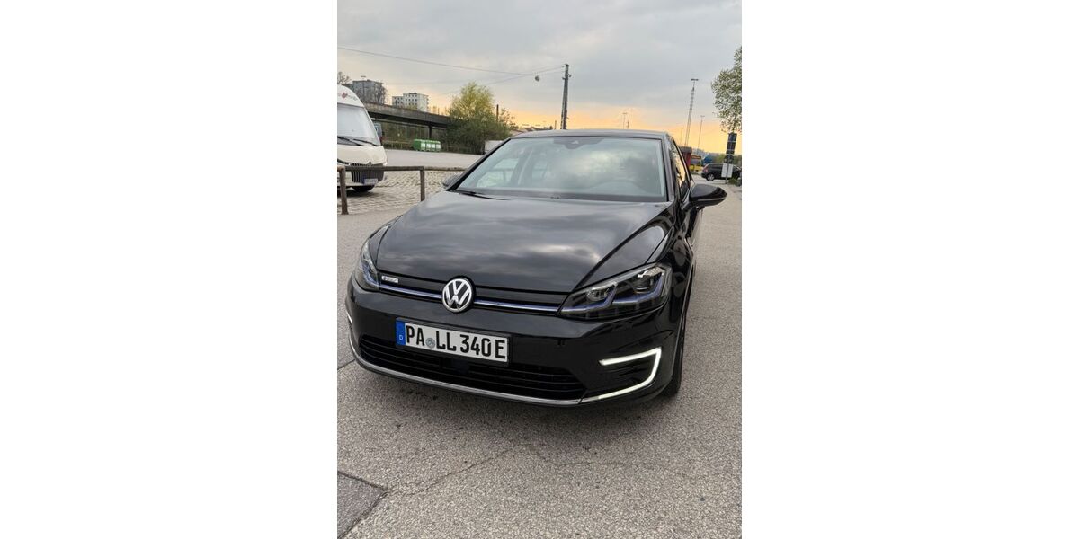 VW Golf 56.000 km 15.900 &euro; Passau 94036