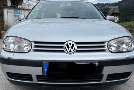 VW Golf 136.888 km 1.500 &euro; Putzbrunn 85640