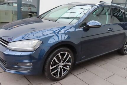 VW Golf 111.075 km 8.885 &euro; Kassel 34123