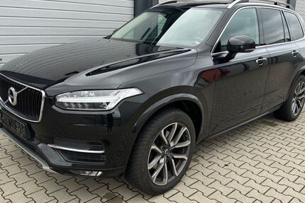 Volvo XC90 138.353 km 28.500 € Hamburg 22147