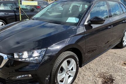 Skoda Scala 27.000 km 17.490 &euro; Bad Blankenburg 07422