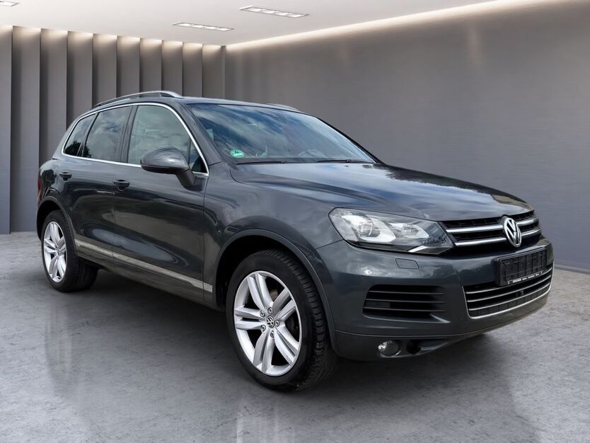 VW Touareg 199.800 km 14.800 € Dresden 01108