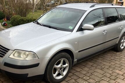 VW Passat Variant 331.000 km 2.000 &euro; Kinding 85125