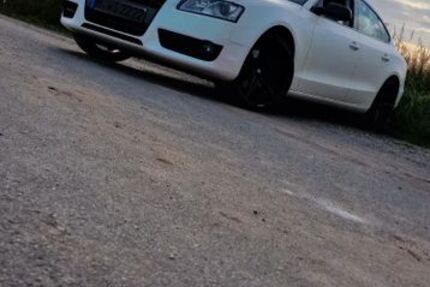 Audi A5 53.000 km 12.300 € Hannover 30559