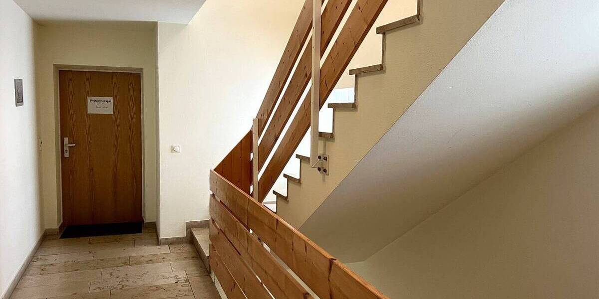 Gewerbeobjekt Neumarkt in der Oberpfalz Neumarkt - 2 Zimmer, 350&euro; | Angebot:26902269