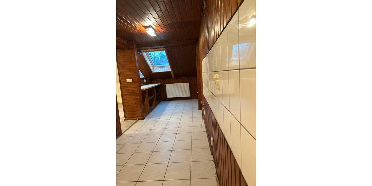 Dachgeschoßwohnung Waldheim - 4 Zimmer, 90 m&sup2;, 648&euro; | Angebot:25906327