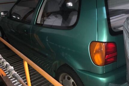 VW Polo 83.000 km 2.399 &euro; München 81739