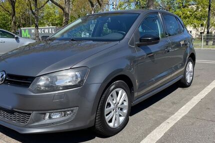 VW Polo 81.600 km 6.400 &euro; Bremen 28203