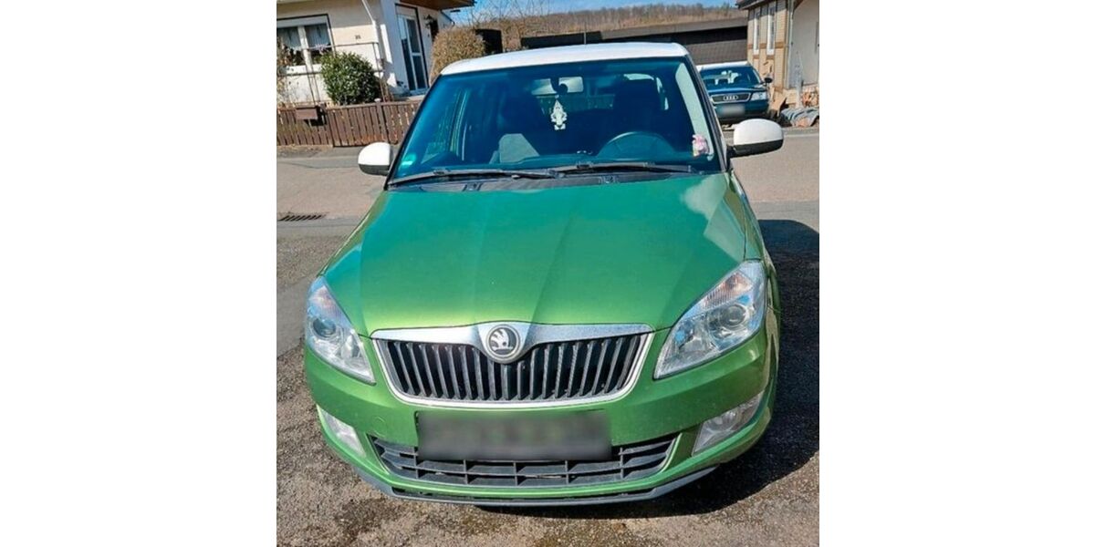 Skoda Fabia 107.325 km 7.500 &euro; Diemelstadt 34474