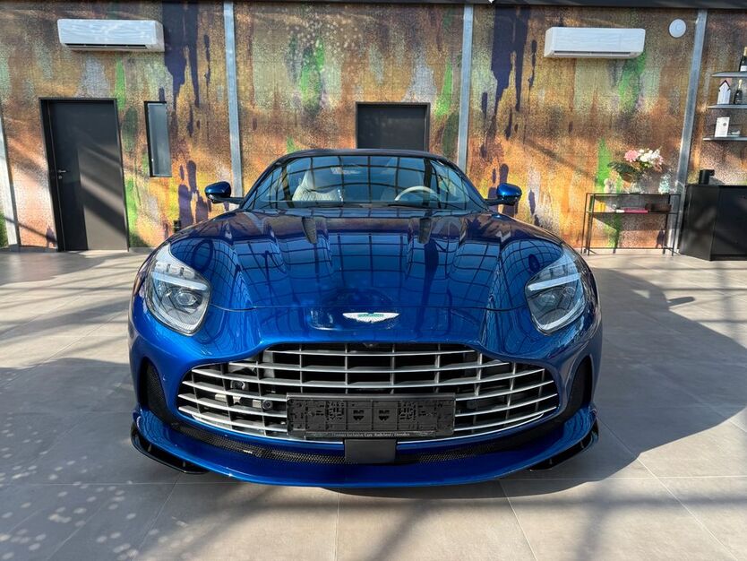 Aston Martin DB12 2.543 km 249.990 € Bargteheide 22941