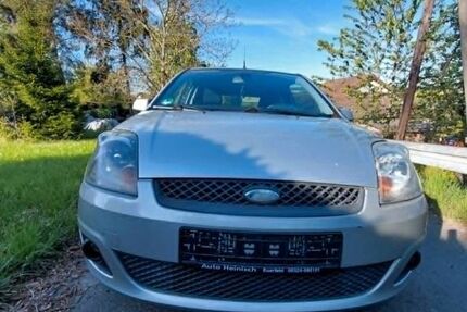 Ford Fiesta 214.454 km 1.799 &euro; Eiterfeld 36132